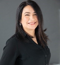 Dee Cruz